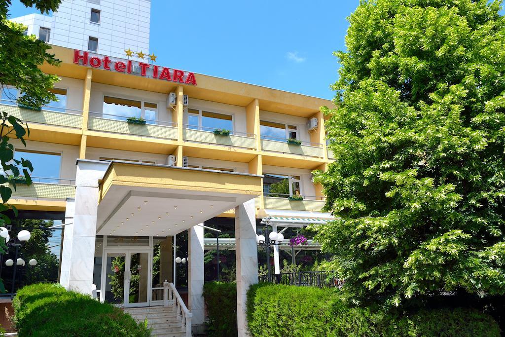 Hotel Tiara Ploieşti Exterior foto
